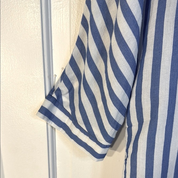 Zara Blue and White Relaxed Notched Collar Shirt - Picture 3 of 8